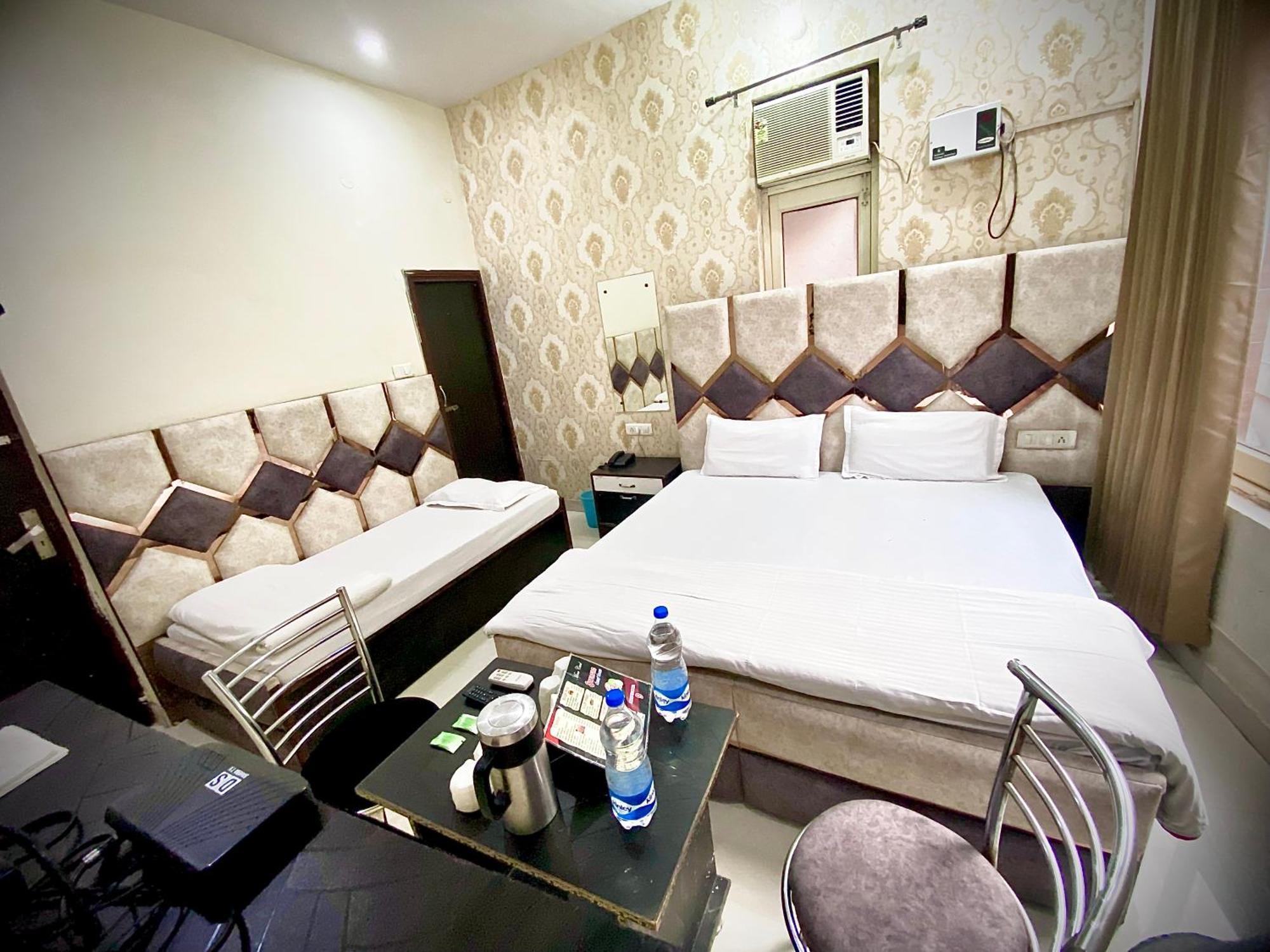 Swaran House Hotel Amritsar Exterior foto