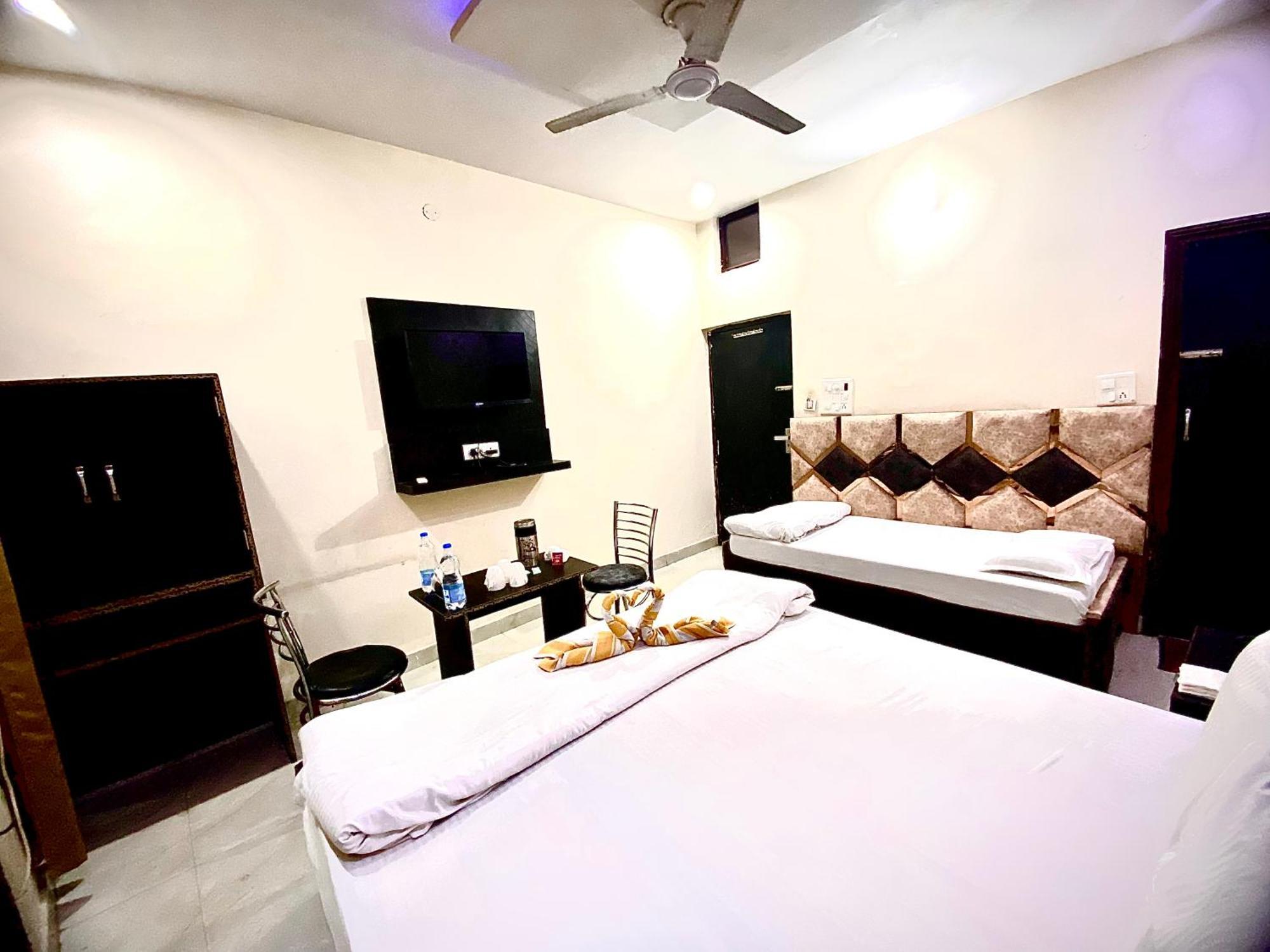Swaran House Hotel Amritsar Exterior foto