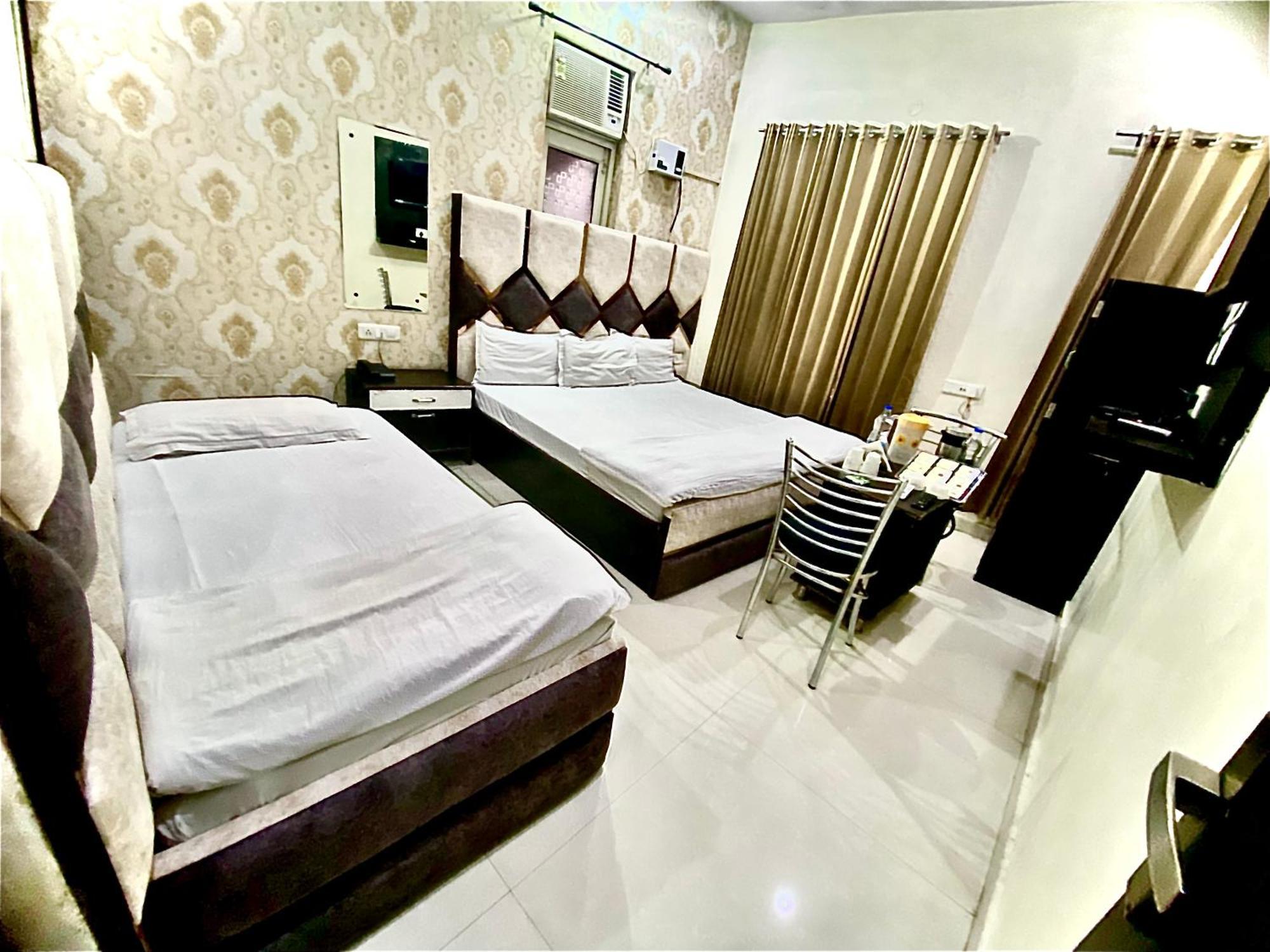 Swaran House Hotel Amritsar Exterior foto