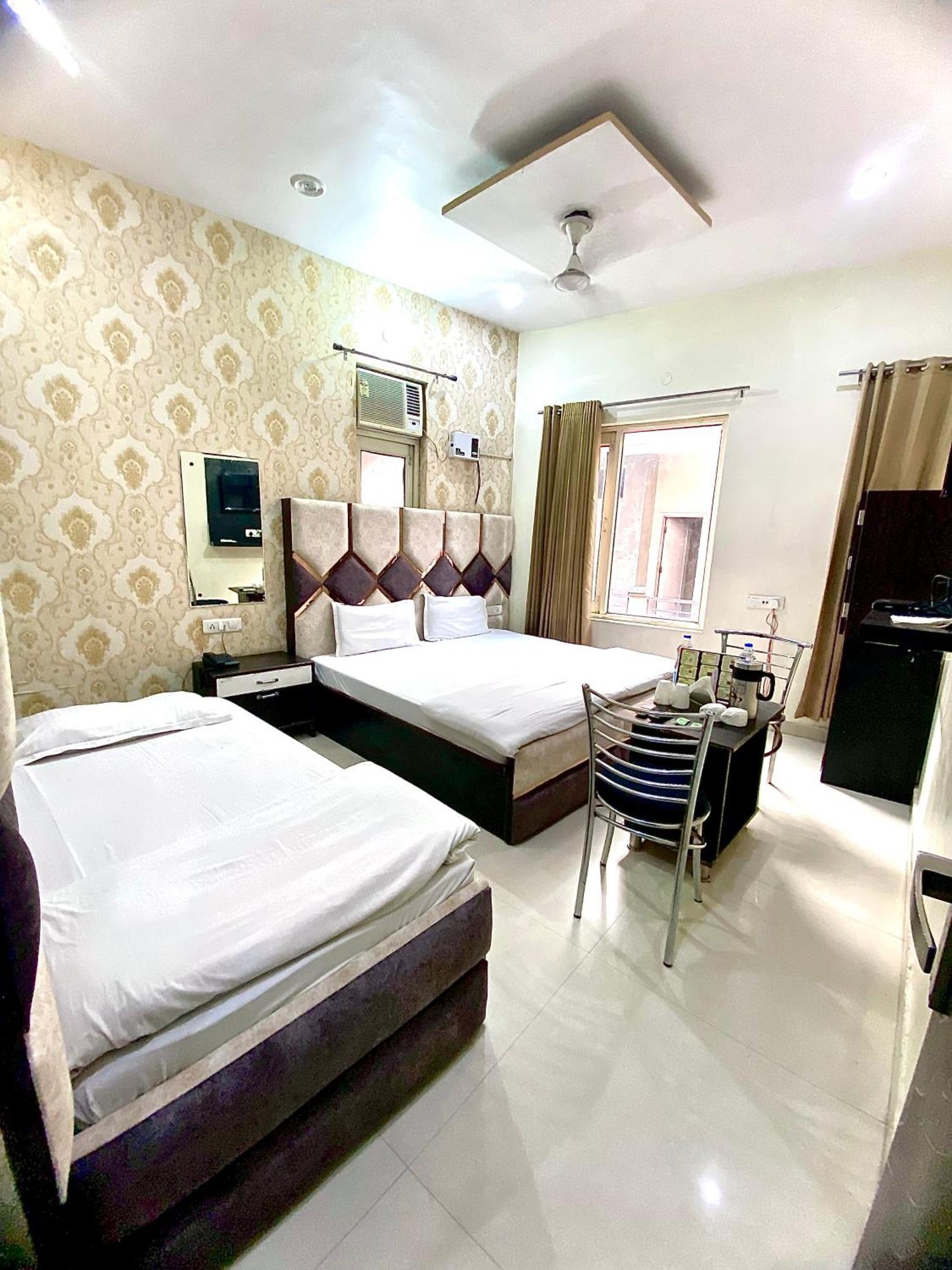 Swaran House Hotel Amritsar Exterior foto